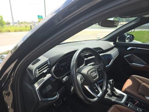 Used 2020 Audi Q3 2.0T Premium AWD/4WD image 9