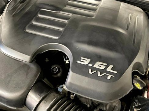 Used 2022 Dodge Challenger GT image 34