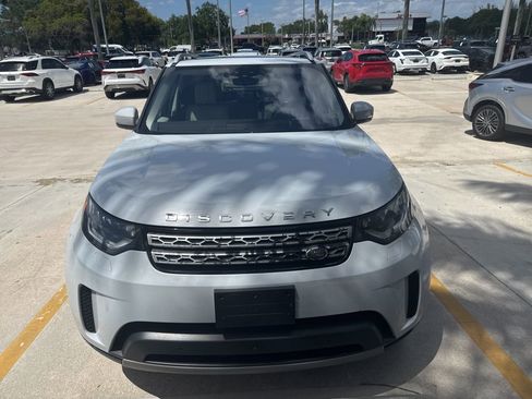 Used 2017 Land Rover Discovery HSE Luxury image 5