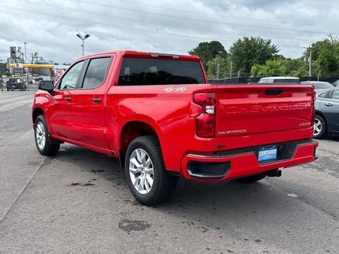 Certified 2025 Chevrolet Silverado 1500 Custom image 25