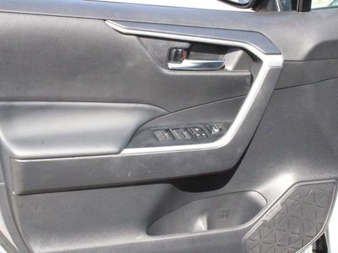 Used 2024 Toyota RAV4 XLE AWD/4WD image 13