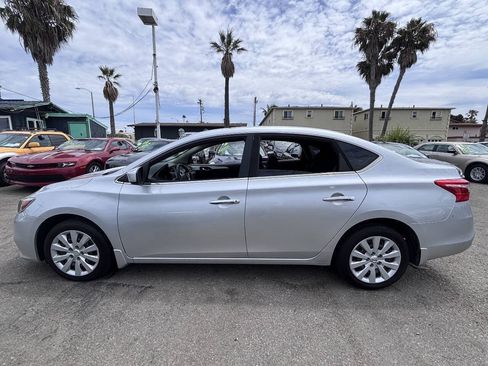 Used 2019 Nissan Sentra S FWD image 4