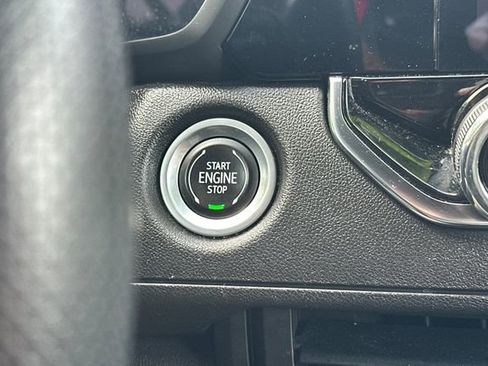 Used 2023 Chevrolet Colorado W/T image 25