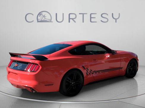 Used 2016 Ford Mustang Coupe w/ Ecoboost Performance Package RWD image 7