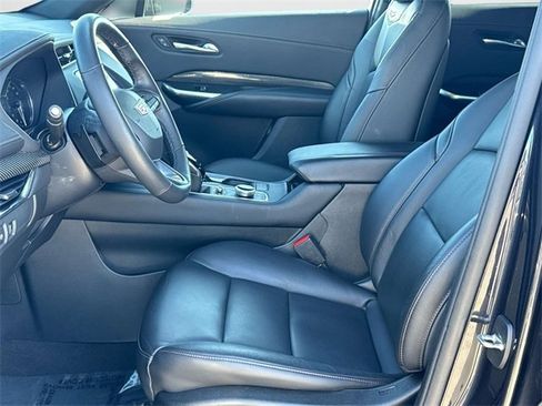 Certified 2022 Cadillac XT4 Sport w/ Comfort Package image 15