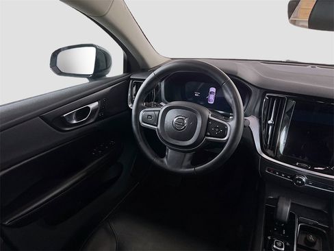 Used 2023 Volvo S60 B5 Core image 24