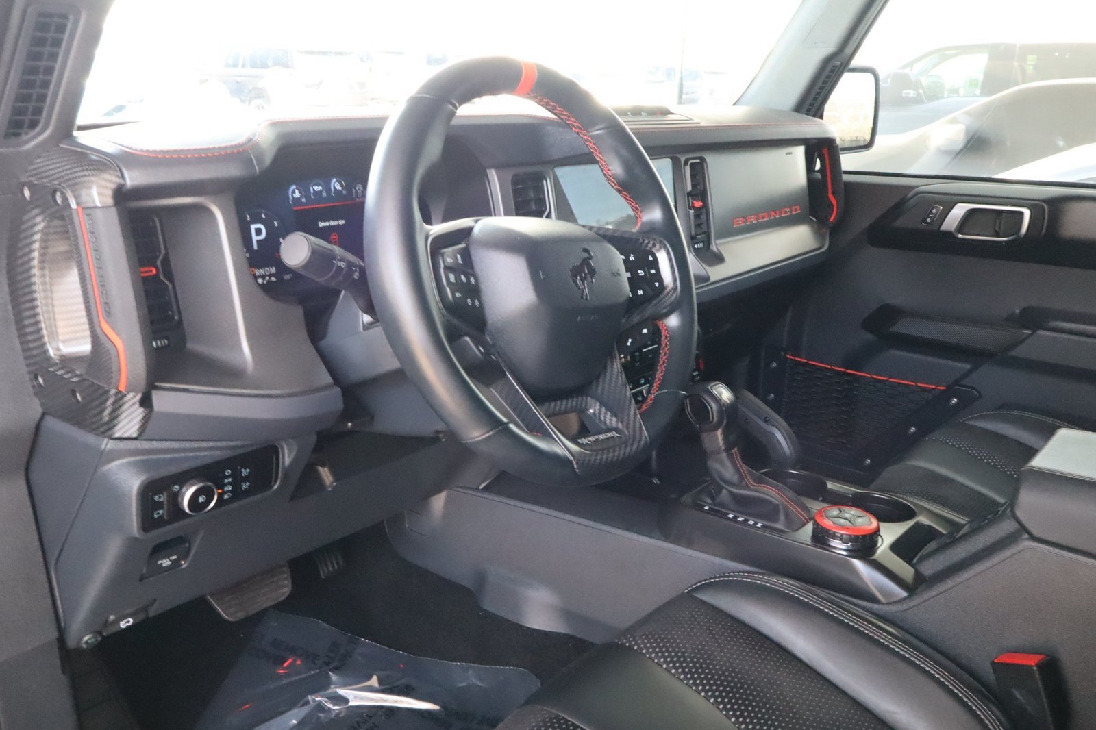 Used 2025 Ford Bronco Raptor AWD/4WD image 18