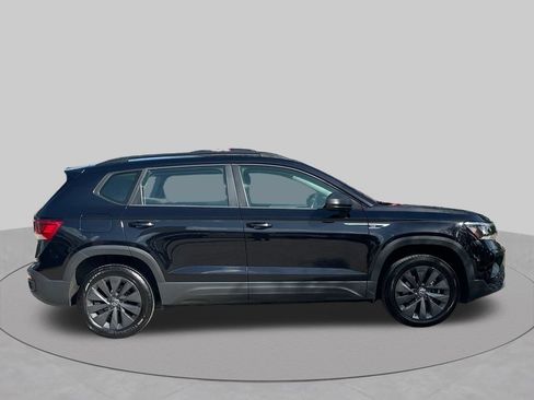 Used 2024 Volkswagen Taos S FWD image 6