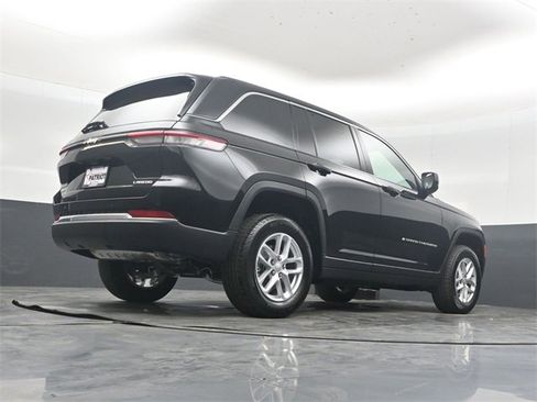 New 2025 Jeep Grand Cherokee Laredo X image 40