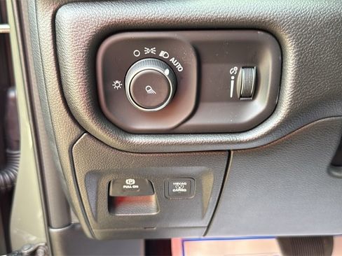 New 2026 RAM 1500 Tradesman image 18