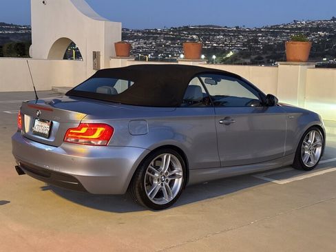 Used 2012 BMW 135i Convertible image 15