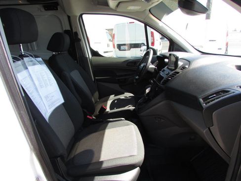 Used 2022 Ford Transit Connect XL image 15