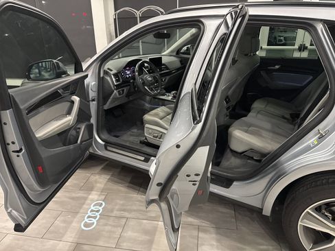 Used 2019 Audi Q5 2.0T Premium Plus image 11