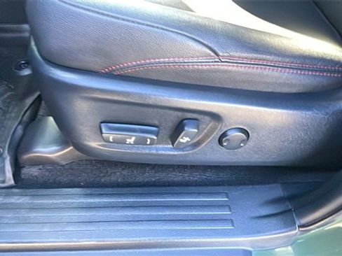 Used 2020 Toyota 4Runner Limited image 30