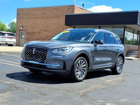 Certified 2023 Lincoln Corsair Reserve w/ Equipment Group 201A FWD image 3