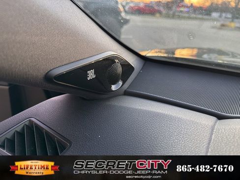 Used 2021 Toyota Avalon TRD image 37