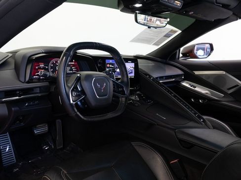 Used 2020 Chevrolet Corvette Stingray Preferred Cpe w/ 2LT Preferred Equipment Group image 17