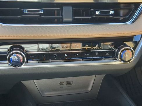 New 2026 Chevrolet Equinox ACTIV image 28