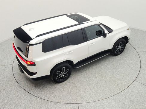 Used 2025 Lexus GX 550 w/ Accessory Package (Z1) AWD/4WD image 26