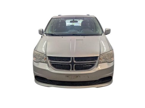 Used 2011 Dodge Grand Caravan Mainstreet w/ PWR Convenience Group FWD image 9