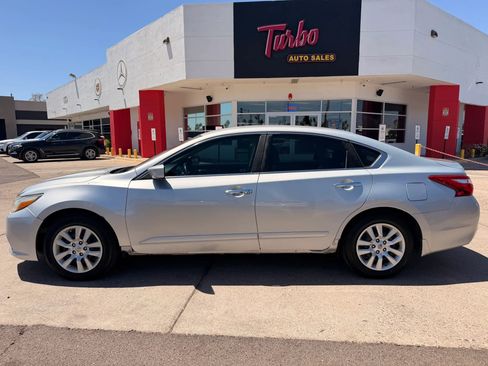 Used 2017 Nissan Altima 2.5 S w/ Power Driver Seat Package FWD image 8