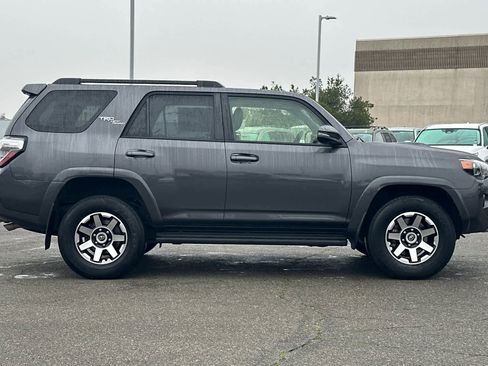 Certified 2023 Toyota 4Runner TRD Off-Road Premium image 6