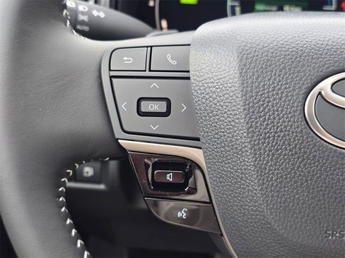 New 2026 Toyota Camry Hybrid image 32