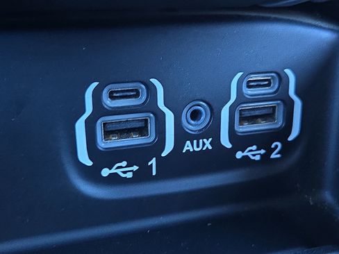 Used 2022 RAM 2500 Limited image 19