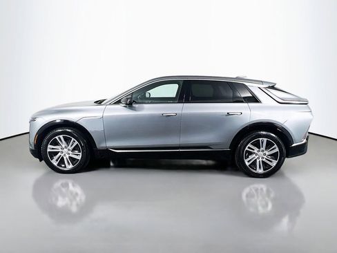 Used 2024 Cadillac Lyriq Tech AWD/4WD image 8