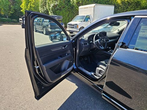 New 2025 MAZDA CX-5 AWD 2.5 S w/ Premium Plus Pkg image 21
