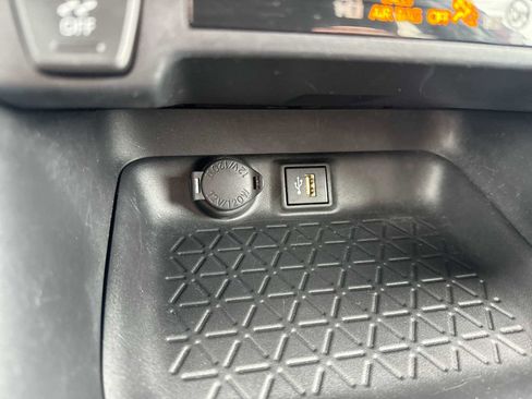 Used 2023 Toyota RAV4 LE image 28