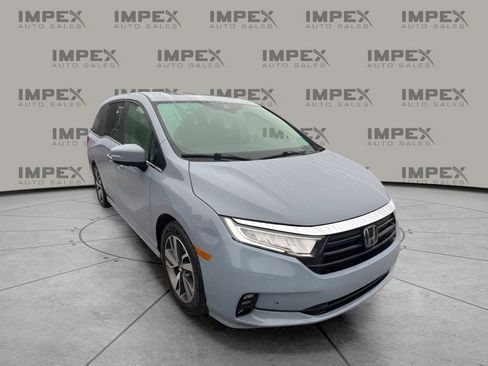 Used 2023 Honda Odyssey Touring image 7