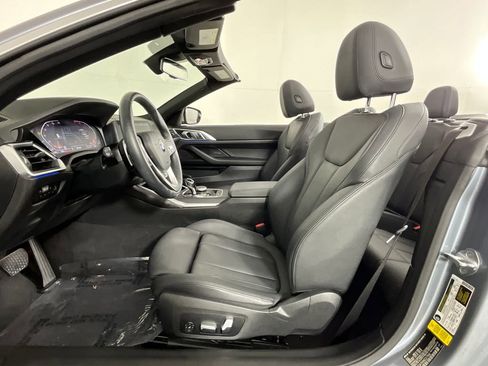 Used 2021 BMW 430i Convertible w/ Convenience Package image 14