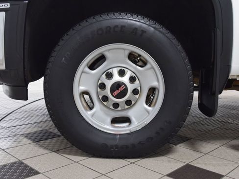 Used 2024 GMC Sierra 2500 Pro AWD/4WD image 28