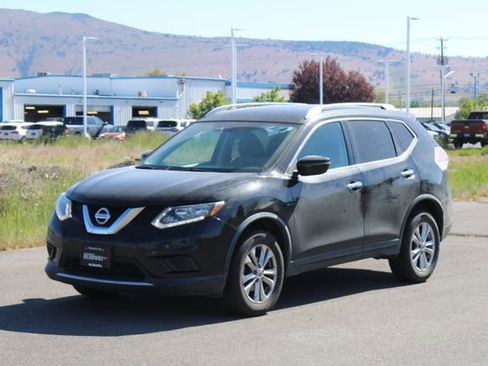 Used 2016 Nissan Rogue SV AWD/4WD image 8
