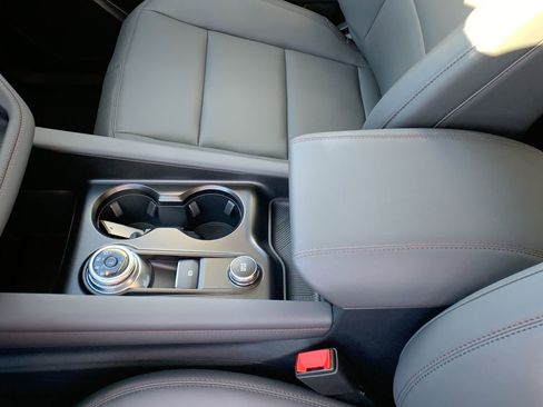 New 2026 Ford Explorer Active w/ Active Comfort Package image 38