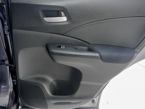 Used 2016 Honda CR-V LX image 32
