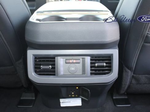 New 2026 Ford F250 Lariat w/ Lariat Premium Package AWD/4WD image 11