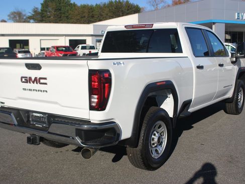 New 2025 GMC Sierra 2500 Pro w/ Convenience Package image 13