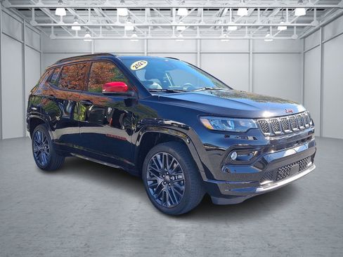 Certified 2023 Jeep Compass Limited image 7