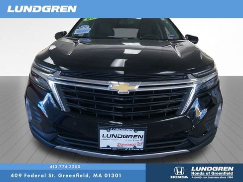 Used 2024 Chevrolet Equinox LT image 2