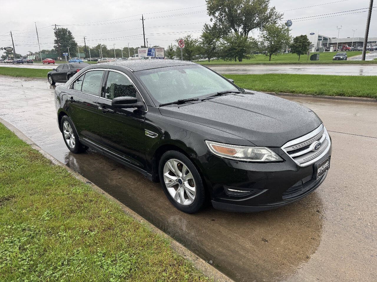 Used 2012 Ford Taurus SEL AWD/4WD image 7