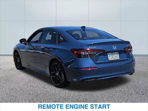 Certified 2025 Honda Civic Sport image 9