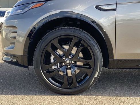 Used 2025 Land Rover Discovery Sport Dynamic SE image 20