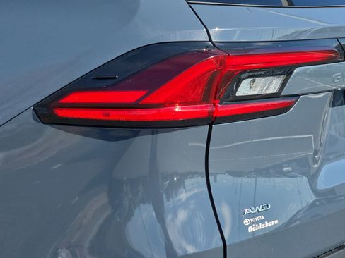 Used 2025 Toyota Grand Highlander AWD image 35