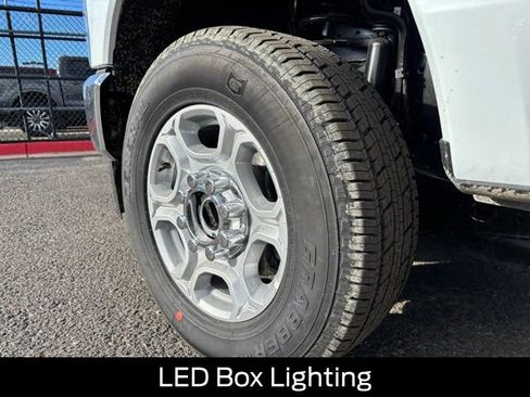 New 2026 Ford F250 XLT w/ XLT Premium Package image 27