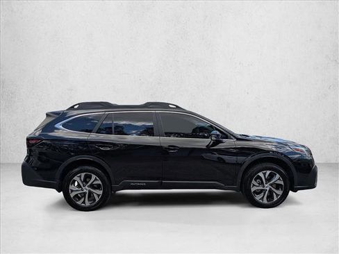 Used 2020 Subaru Outback Limited w/ Popular Package #2 AWD/4WD image 4