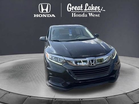 Certified 2020 Honda HR-V LX image 3