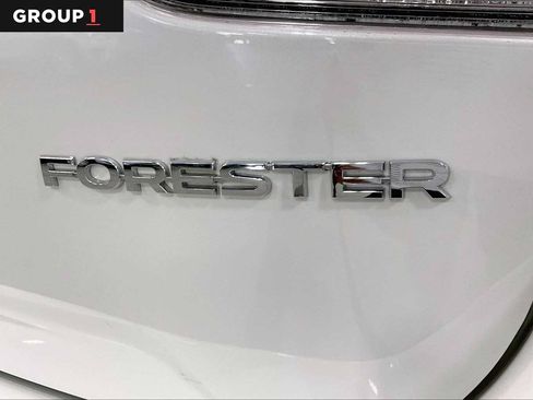Certified 2023 Subaru Forester AWD/4WD image 10