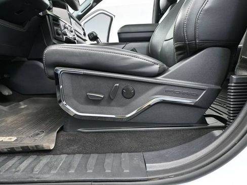 Used 2024 Ford F150 Lariat AWD/4WD image 22